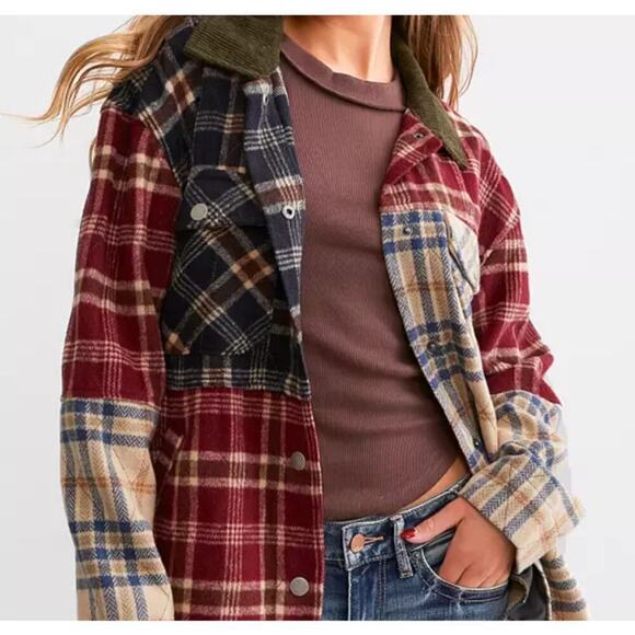 BKE Women Pieced Plaid Corduroy Shacket Size Large Patchwork Green Buckle Casual - Picture 8 of 15